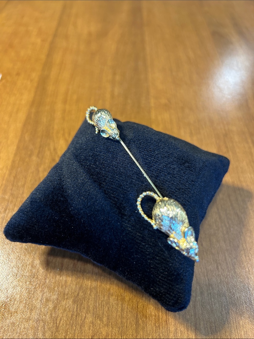 Gold Mouse Accent Stick Pin - Women Jewelry